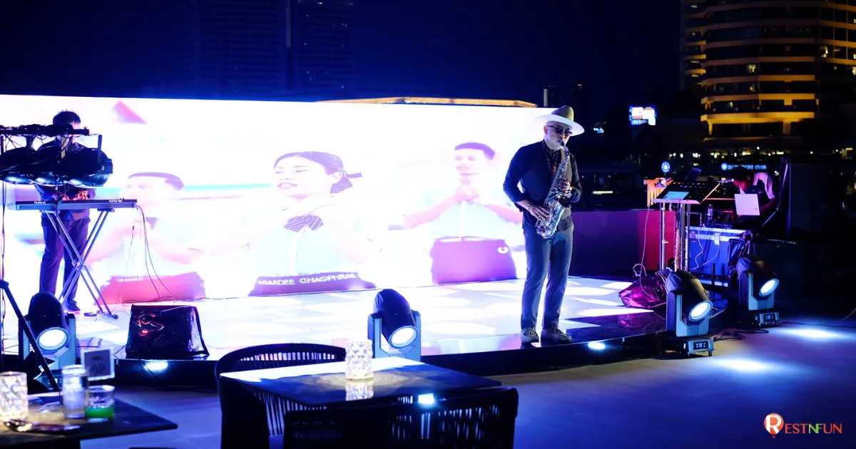 เพลงบนเรือเจ้าพระยา Sawasdee Chaophraya dinner cruise from ICONSIAM ไพเราะมาก